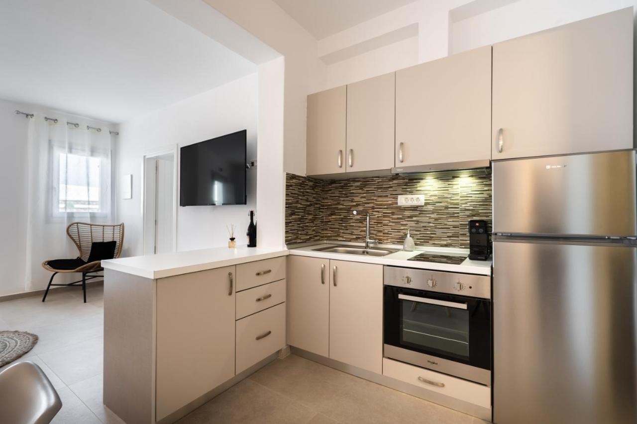 Sn Santorini Apartments Kamari  Ngoại thất bức ảnh