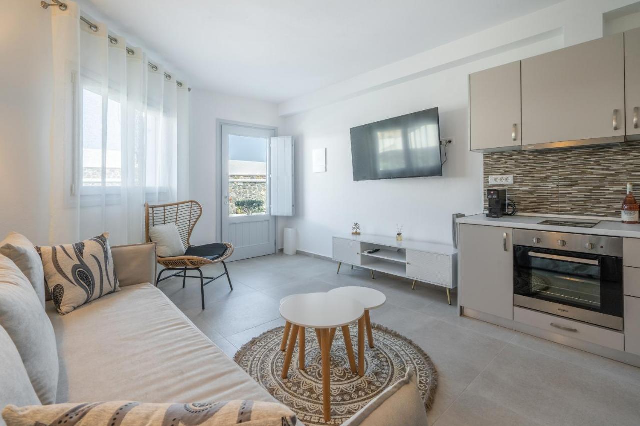Sn Santorini Apartments Kamari  Ngoại thất bức ảnh